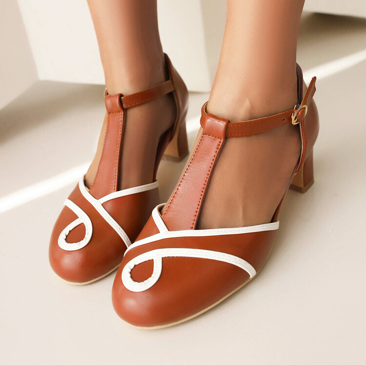 Minimalist Closed Toe High Heel Sandals with Buckle Strap
